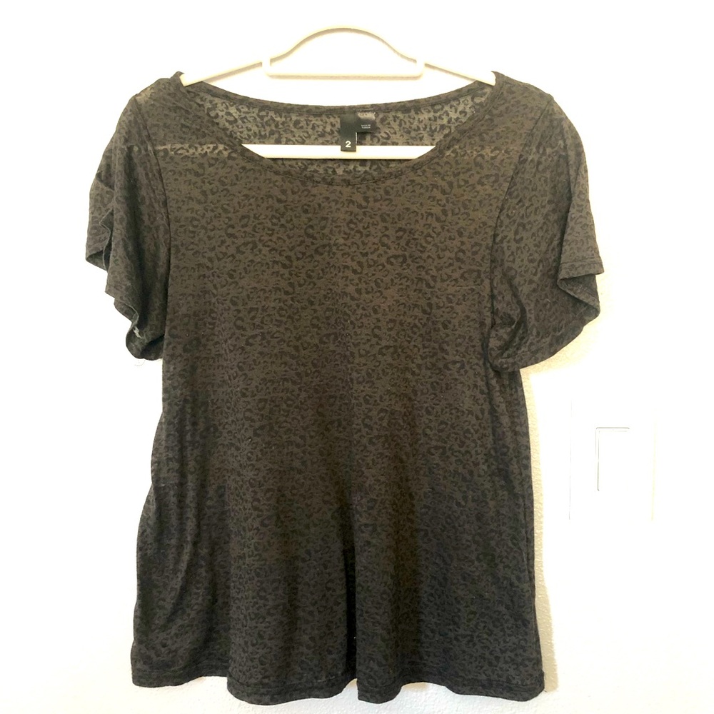 Black cheetah print top